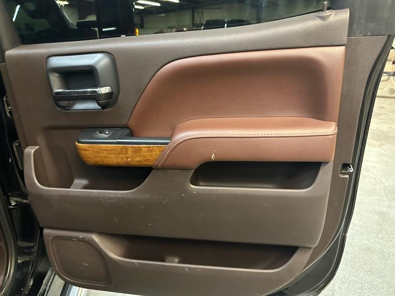 Chevrolet Silverado 2500HD High Country Crew Cab Short Box 4WD 2016