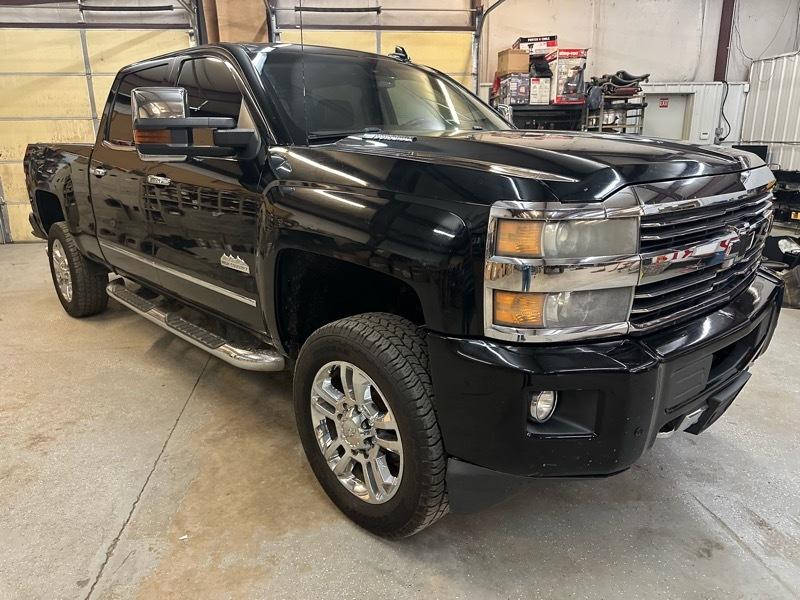 Chevrolet Silverado 2500HD High Country Crew Cab Short Box 4WD 2016