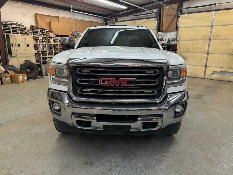 GMC Sierra 2500HD SLT Crew Cab Short Bed 4WD 2015