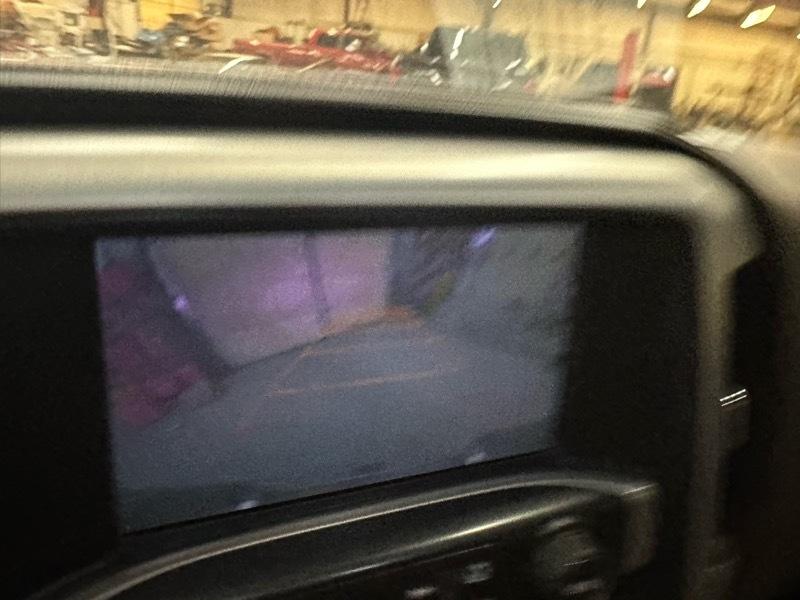 GMC Sierra 2500HD SLT Crew Cab Short Bed 4WD 2015