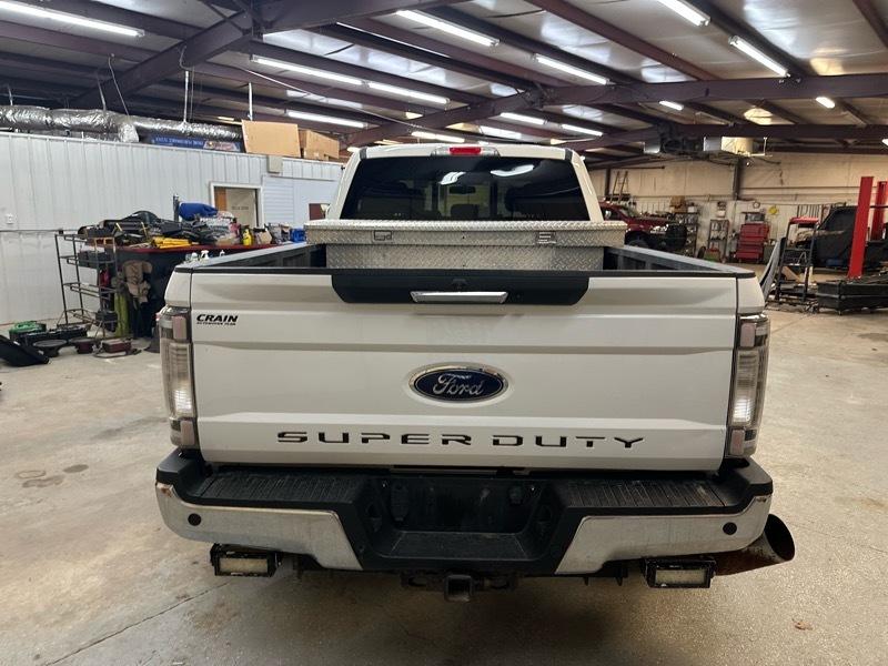 Ford F-350 SD XLT Crew Cab SWB 4WD 2017