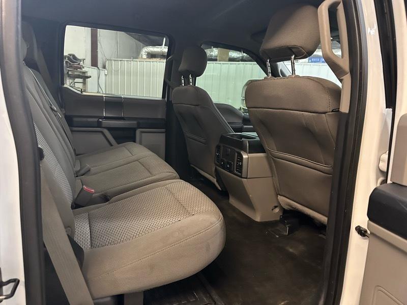 Ford F-350 SD XLT Crew Cab SWB 4WD 2017