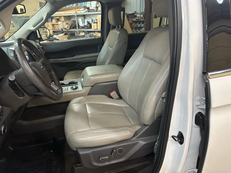 Ford Expedition XLT 4WD 2019