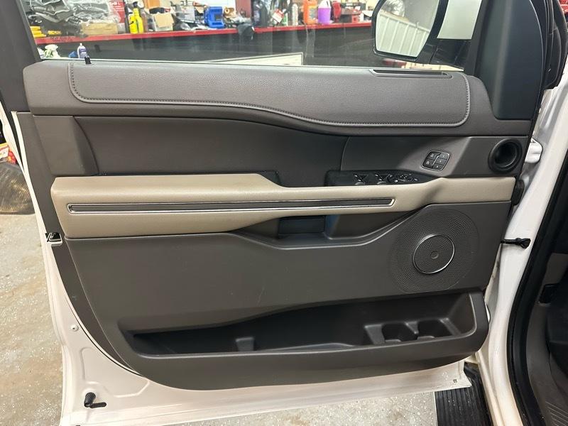 Ford Expedition XLT 4WD 2019