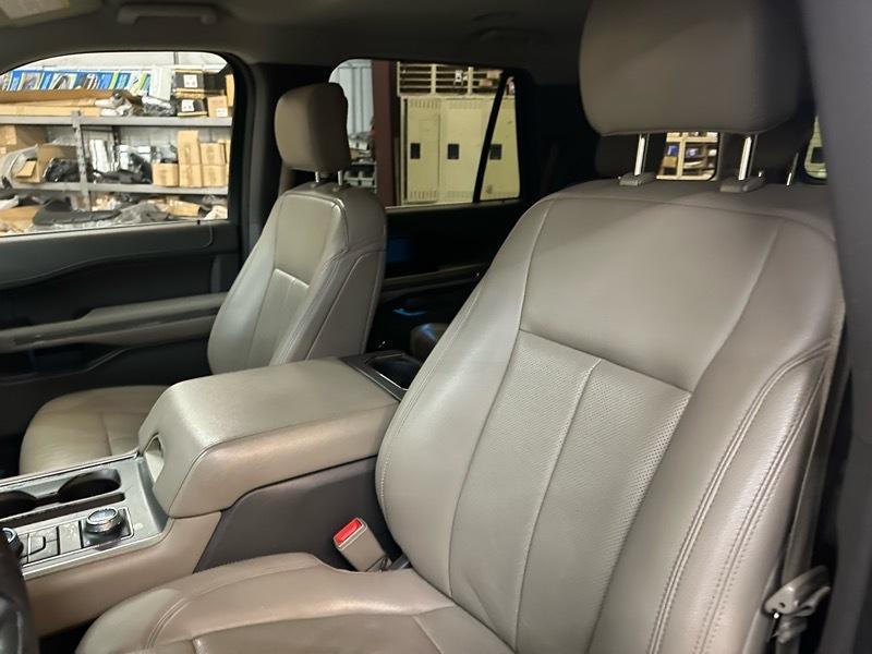 Ford Expedition XLT 4WD 2019