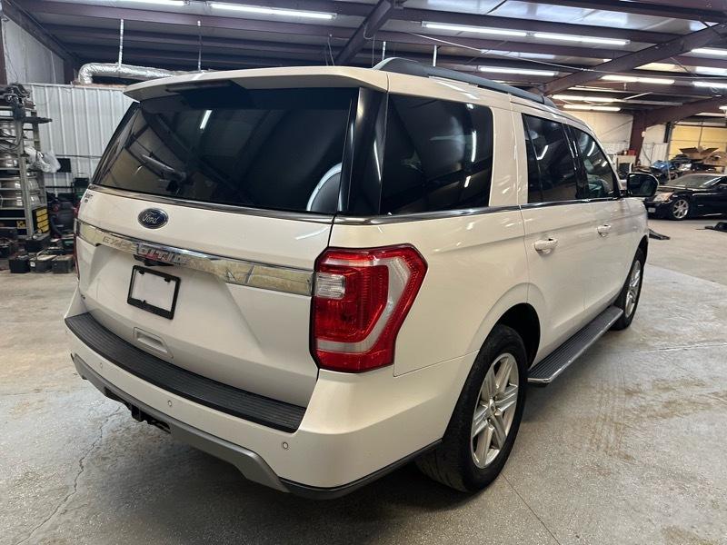 Ford Expedition XLT 4WD 2019