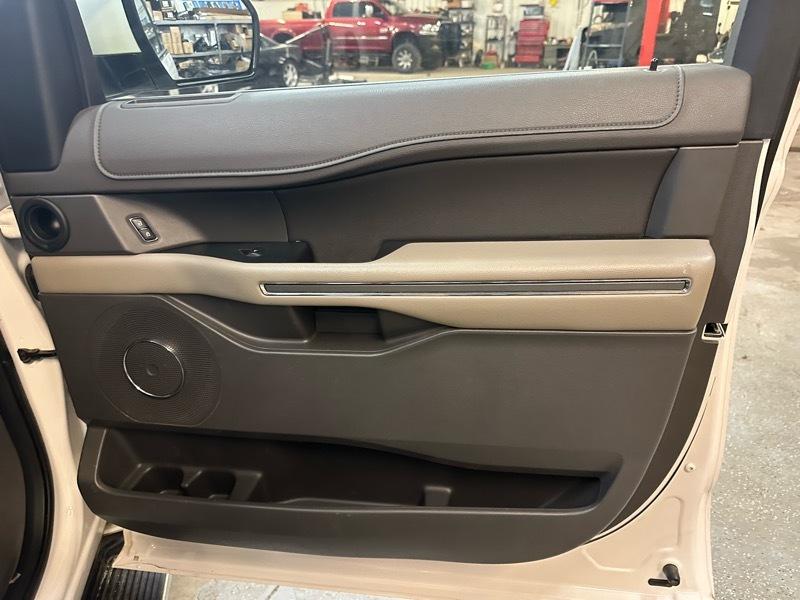 Ford Expedition XLT 4WD 2019