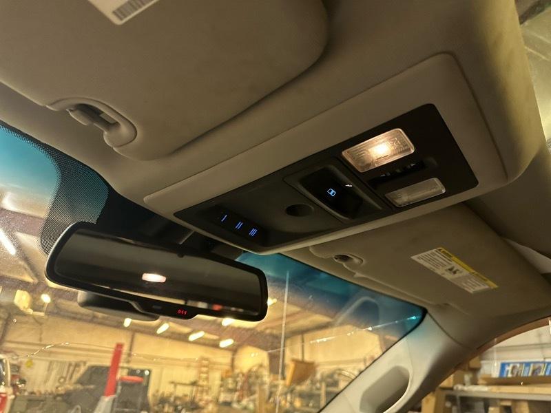 RAM 1500 Laramie Longhorn Edition Crew Cab SWB 4WD 2014