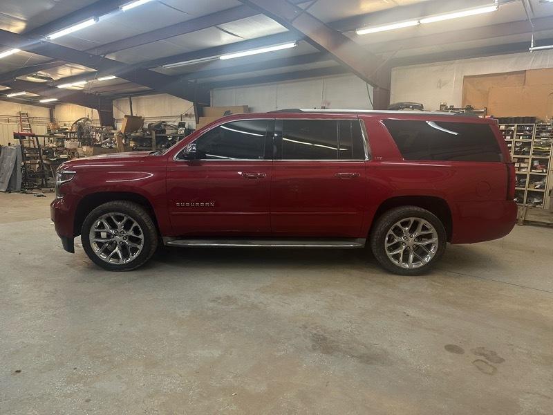 Chevrolet Suburban LTZ 1500 4WD 2015