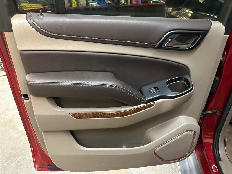 Chevrolet Suburban LTZ 1500 4WD 2015