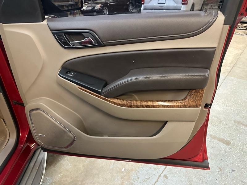 Chevrolet Suburban LTZ 1500 4WD 2015