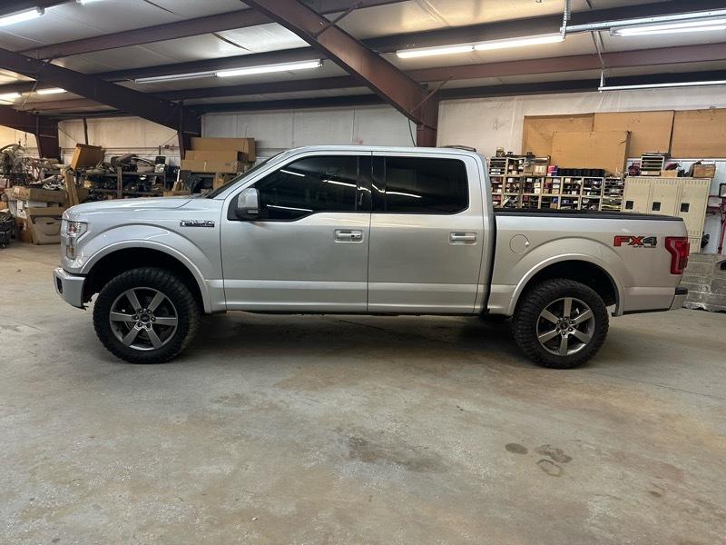 Ford F-150 Lariat SuperCrew 4WD 2016
