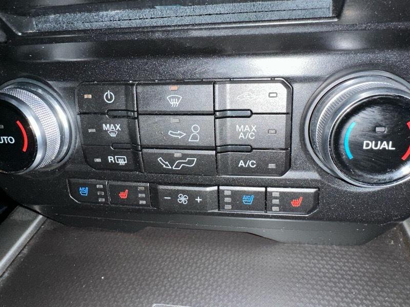 Ford F-150 Lariat SuperCrew 4WD 2016