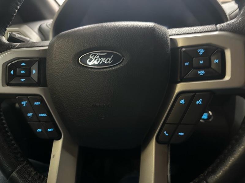 Ford F-150 Lariat SuperCrew 4WD 2016