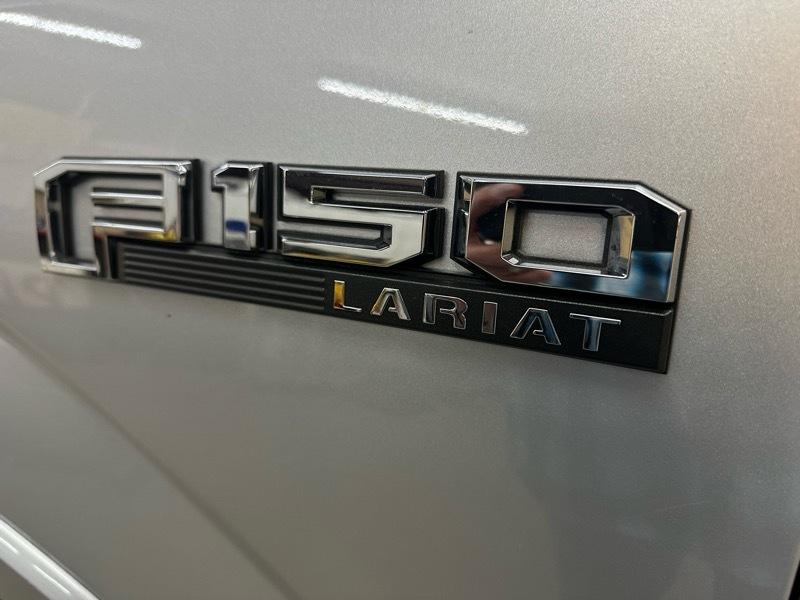 Ford F-150 Lariat SuperCrew 4WD 2016