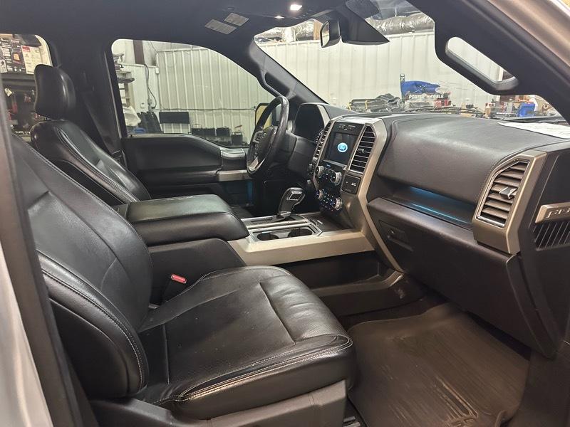 Ford F-150 Lariat SuperCrew 4WD 2016