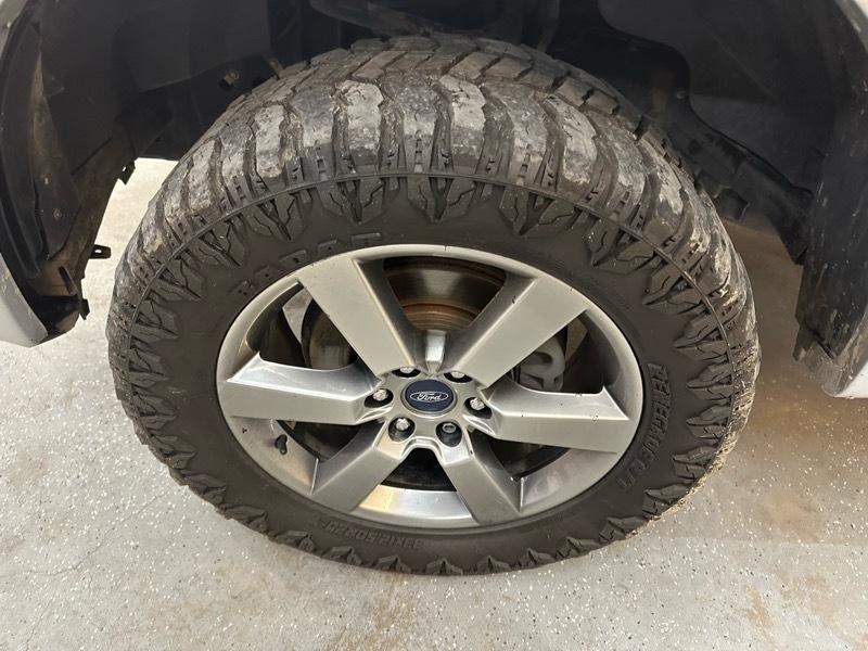 Ford F-150 Lariat SuperCrew 4WD 2016