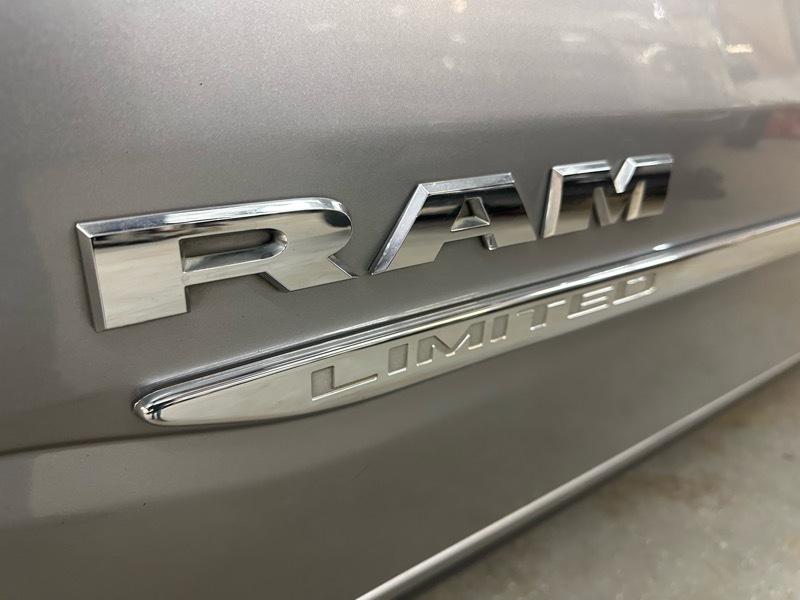 RAM 1500 Limited Crew Cab SWB 4WD 2022