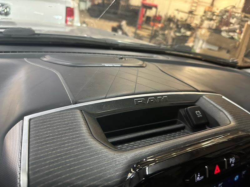 RAM 1500 Limited Crew Cab SWB 4WD 2022