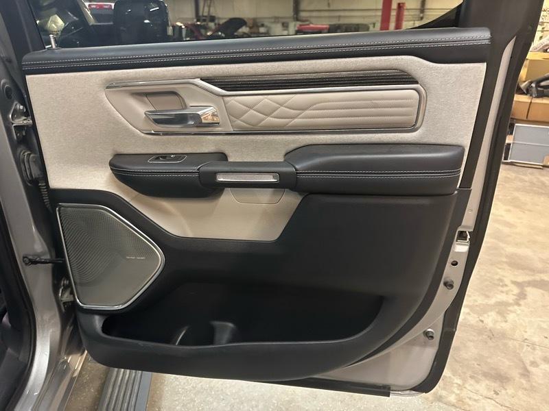 RAM 1500 Limited Crew Cab SWB 4WD 2022