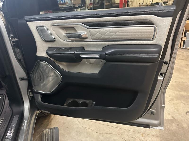 RAM 1500 Limited Crew Cab SWB 4WD 2022