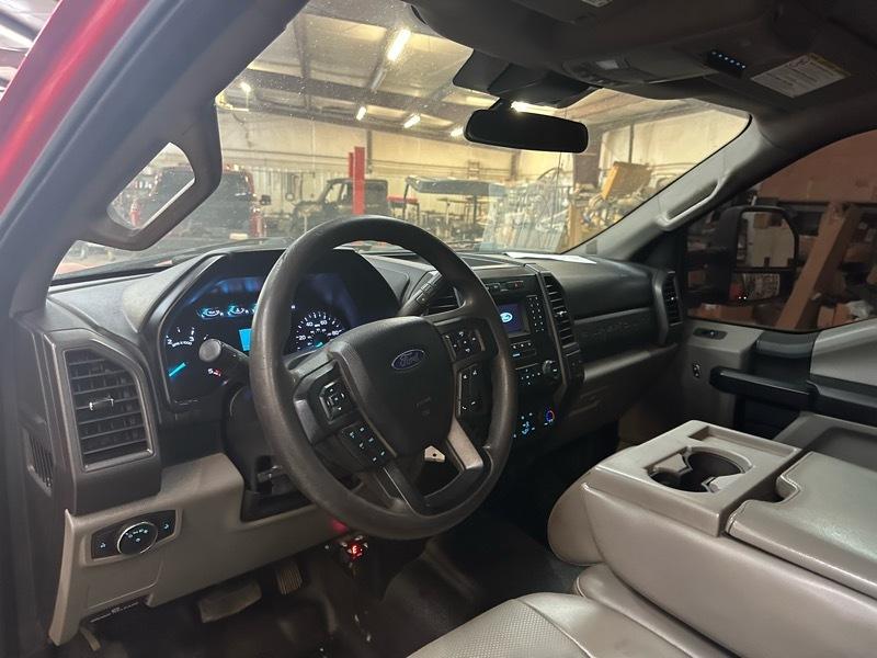 Ford F-450 SD Crew Cab DRW 4WD 2020