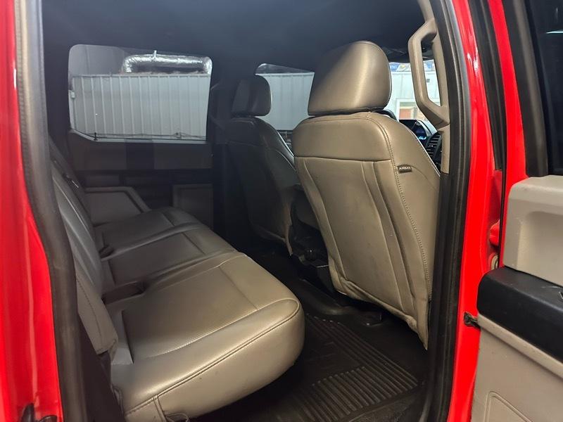 Ford F-450 SD Crew Cab DRW 4WD 2020