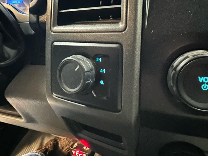 Ford F-450 SD Crew Cab DRW 4WD 2020