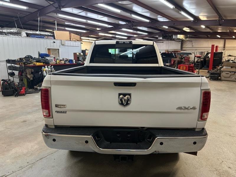 RAM 3500 Laramie Crew Cab SWB 4WD 2015