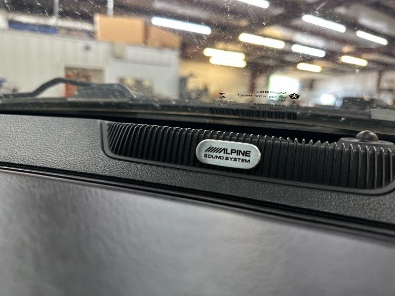 RAM 3500 Laramie Crew Cab SWB 4WD 2015