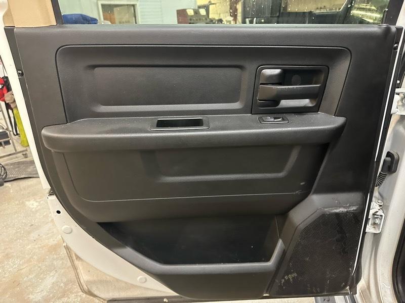 RAM 3500 Tradesman Crew Cab 4WD DRW 2020