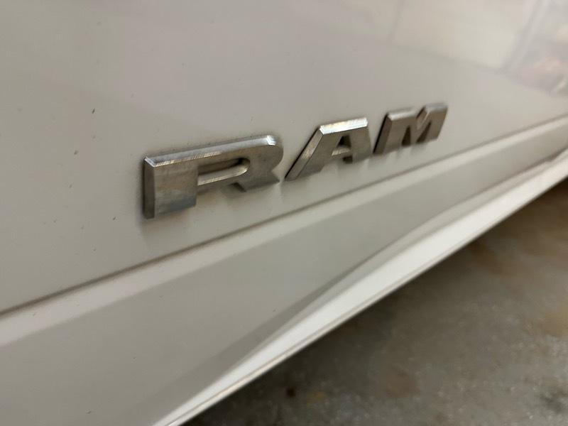 RAM 3500 Tradesman Crew Cab 4WD DRW 2022