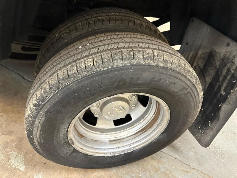 RAM 3500 Tradesman Crew Cab 4WD DRW 2022