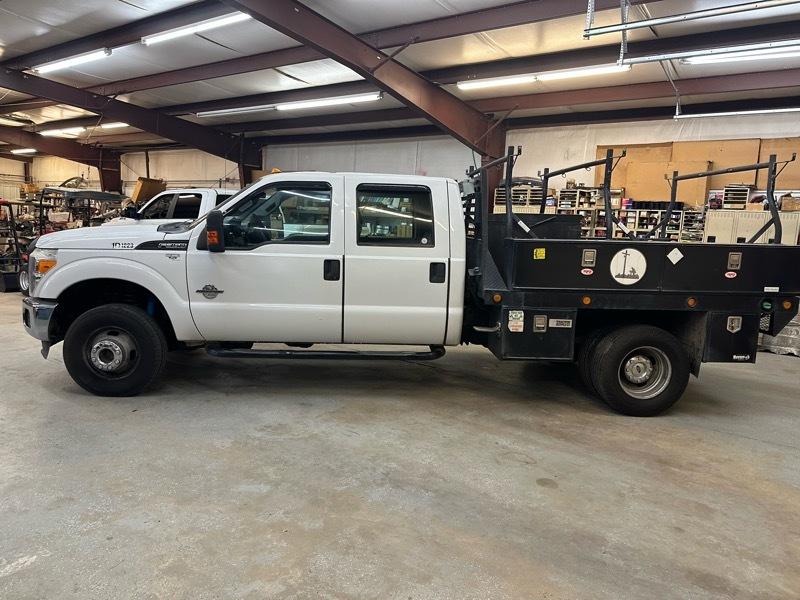 Ford F-350 SD XL Crew Cab LWB DRW 4WD 2013