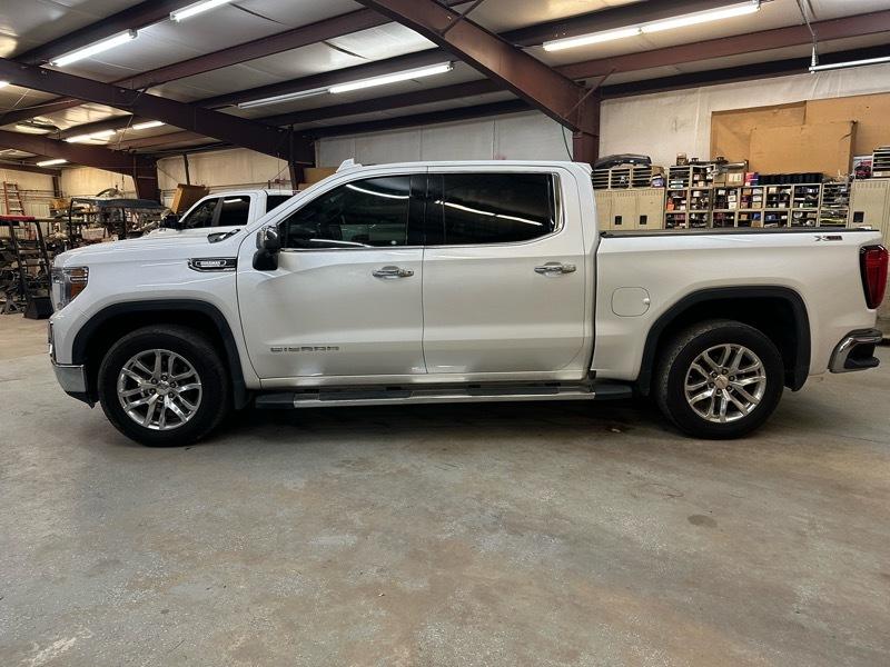 GMC Sierra 1500 SLT Crew Cab Short Bed 4WD 2020