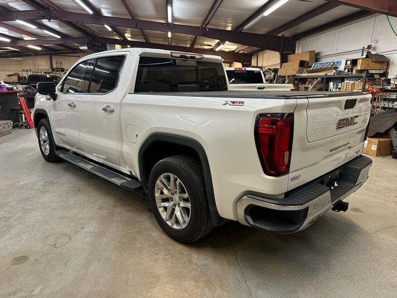 GMC Sierra 1500 SLT Crew Cab Short Bed 4WD 2020