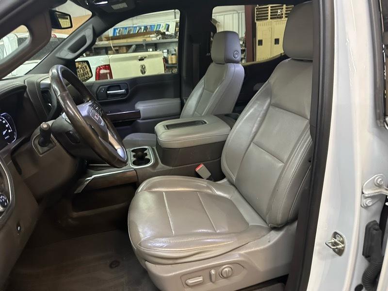 GMC Sierra 1500 SLT Crew Cab Short Bed 4WD 2020