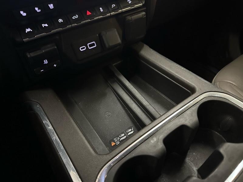 GMC Sierra 1500 SLT Crew Cab Short Bed 4WD 2020