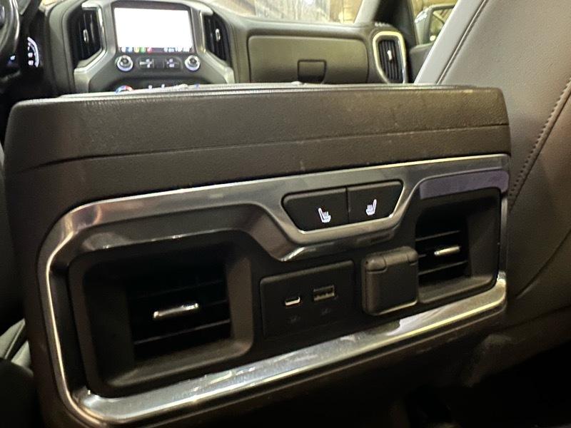 GMC Sierra 1500 SLT Crew Cab Short Bed 4WD 2020