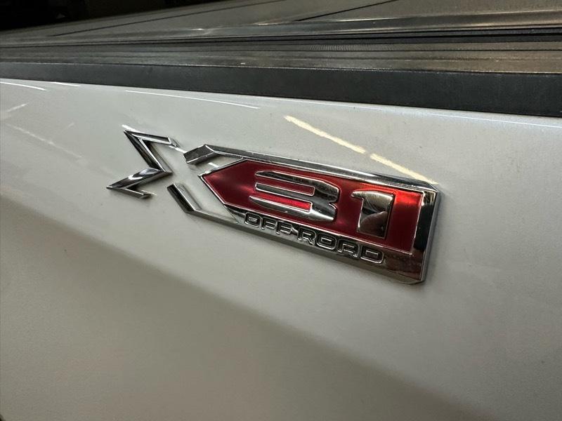 GMC Sierra 1500 SLT Crew Cab Short Bed 4WD 2020