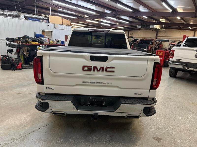 GMC Sierra 1500 SLT Crew Cab Short Bed 4WD 2020