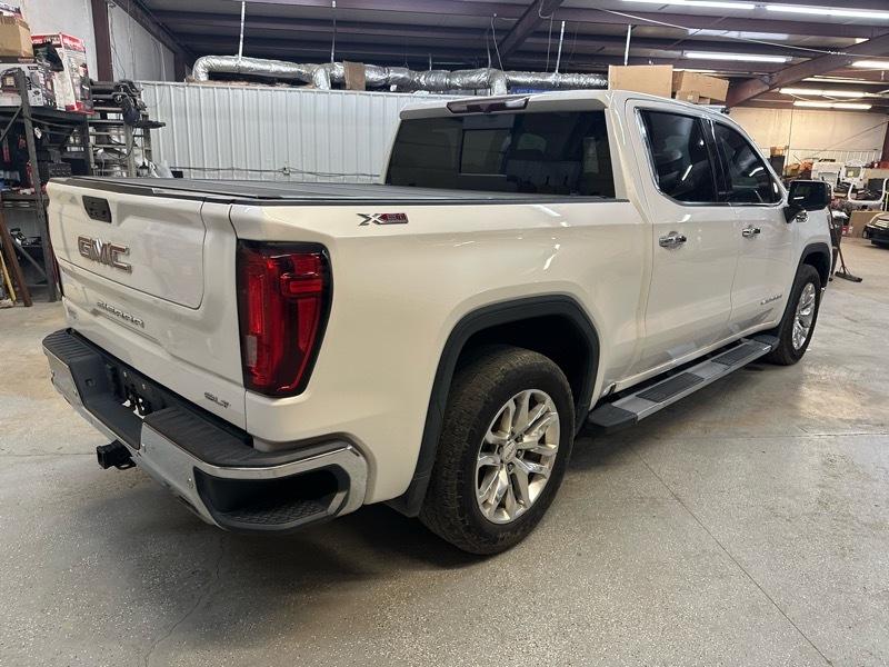 GMC Sierra 1500 SLT Crew Cab Short Bed 4WD 2020