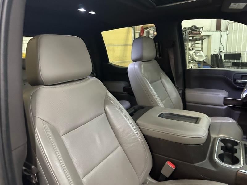 GMC Sierra 1500 SLT Crew Cab Short Bed 4WD 2020