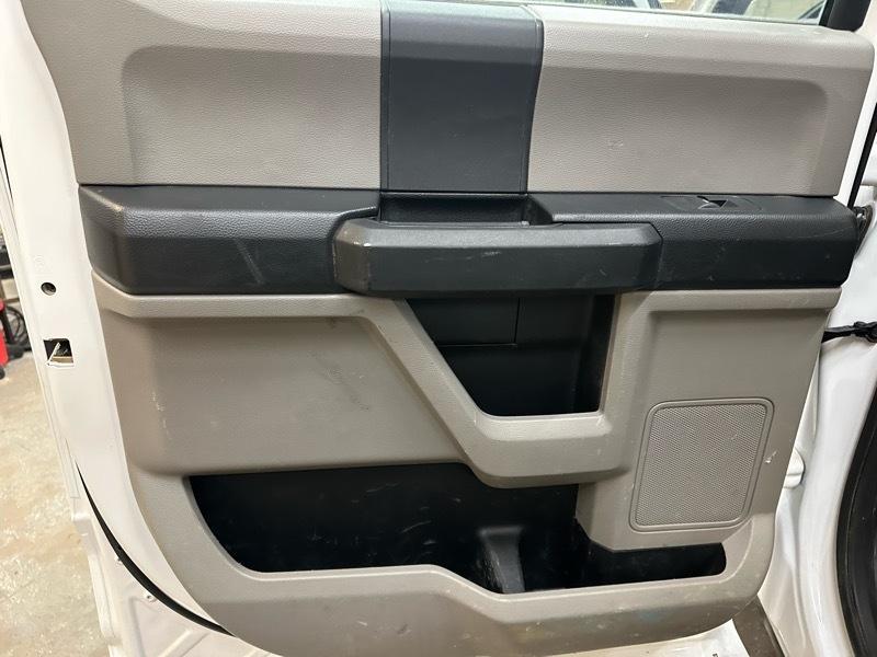 Ford F-250 SD XL Crew Cab 4WD 2020