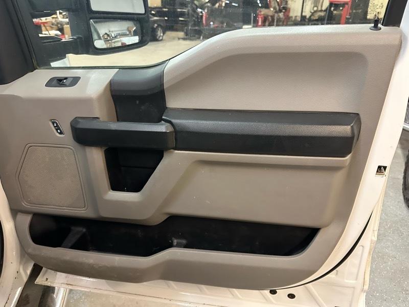 Ford F-250 SD XL Crew Cab 4WD 2020