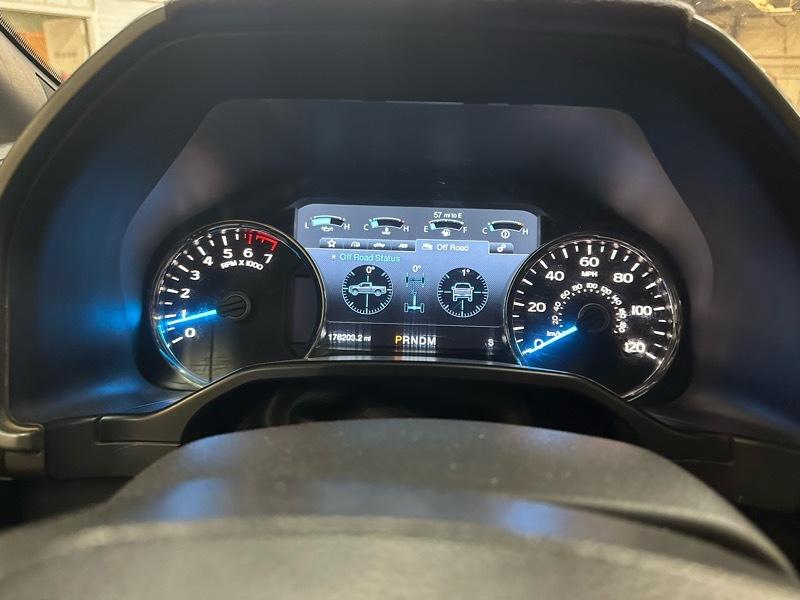 Ford F-150 Platinum SuperCrew 4WD 2017