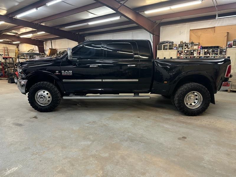 RAM 3500 Longhorn Mega Cab 4WD DRW 2014