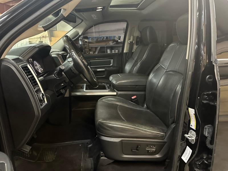 RAM 3500 Longhorn Mega Cab 4WD DRW 2014