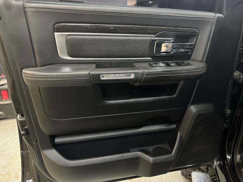 RAM 3500 Longhorn Mega Cab 4WD DRW 2014