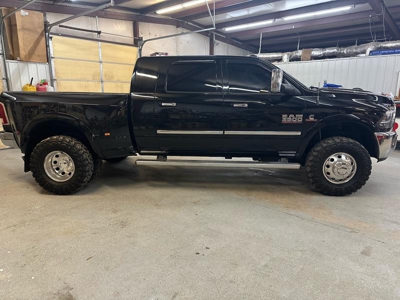 RAM 3500 Longhorn Mega Cab 4WD DRW 2014